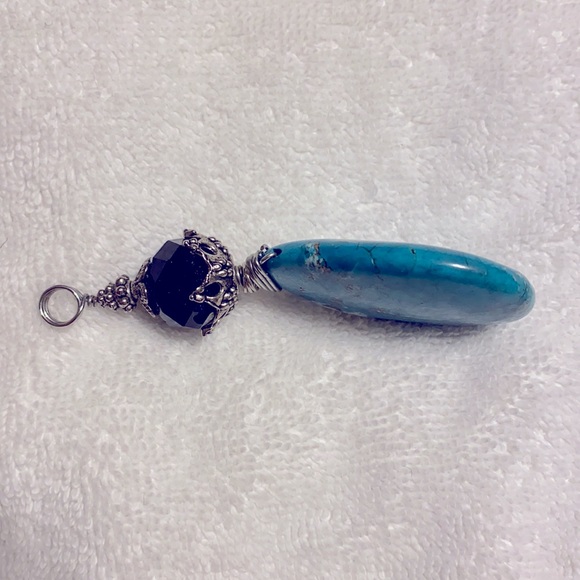 Fashion Jewelry - Turquoise Pendant - Picture 3 of 6